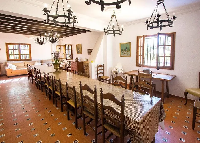 Catalunya Casas: Spacious Villa Vera Up To 24 Guests, A Short Drive To Blanes!